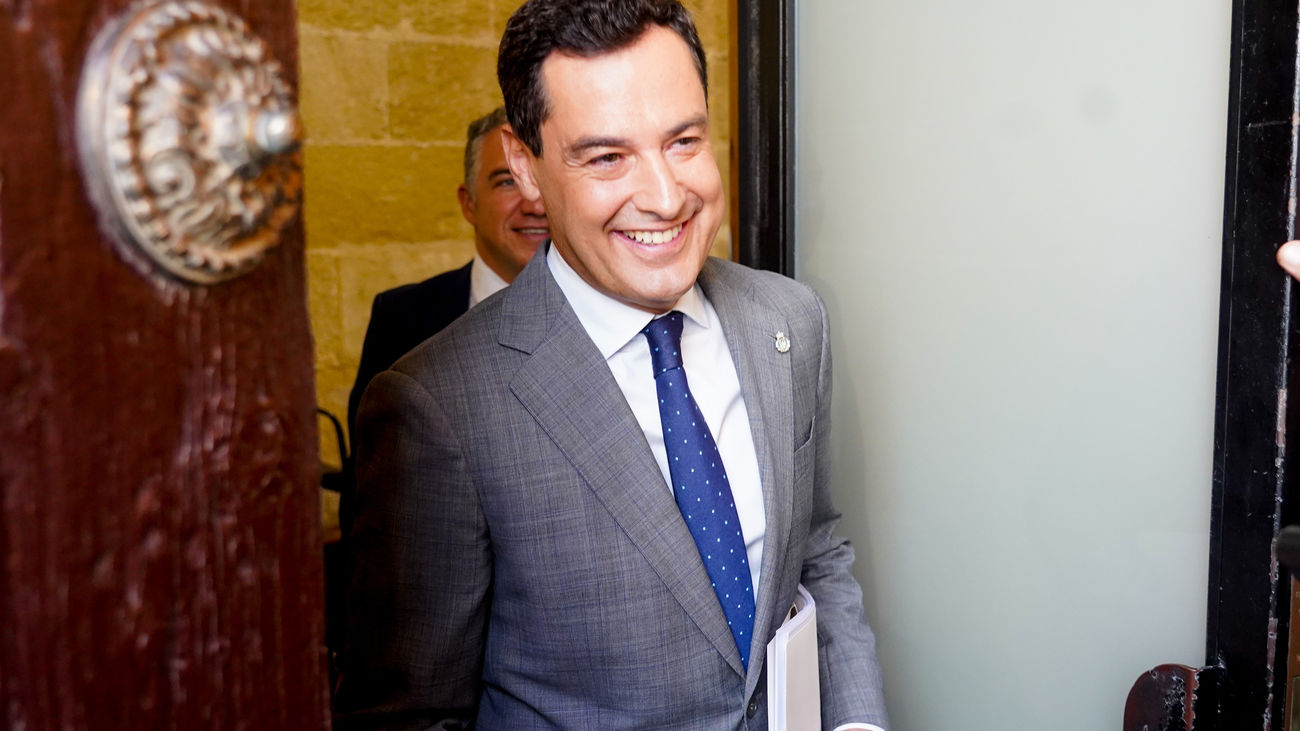 Debate de investidura: Juanma Moreno promete usar la mayoría "con cabeza y corazón" para no convertirse en un "freno"