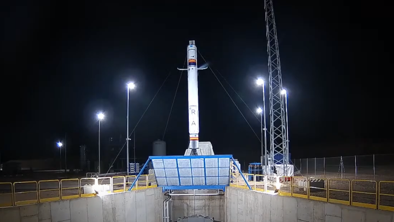 El cohete Miura durante el test realizado la noche del martes 19 de julio