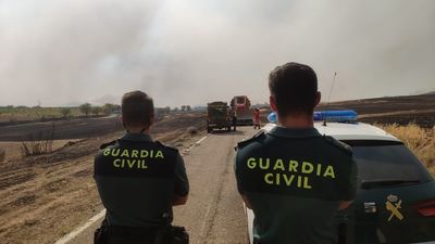 Renfe restablece la circulación de trenes que unen Madrid con Aragón y Cataluña, suspendida por el fuego