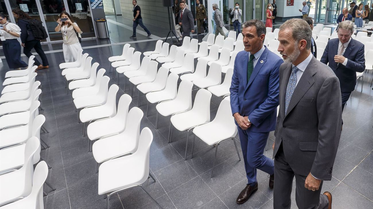 El rey Felipe VI inaugura el AVE Burgos-Madrid