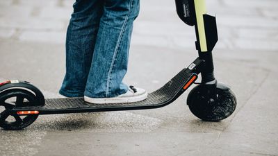 ¿Cómo podemos mantener nuestro patinete en buen estado?