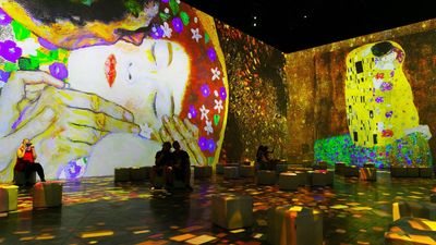 La odisea para conseguir el bono cultural joven: "Es más difícil que hacer un maratón"