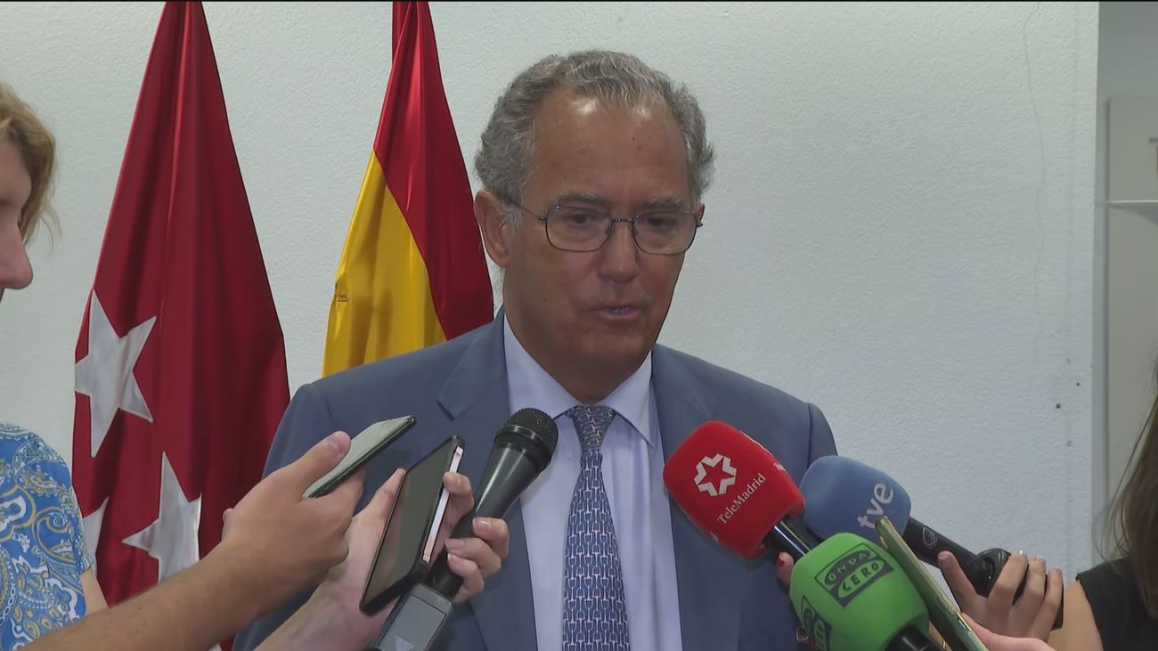 La Comunidad de Madrid concede sus becas de Bachillerato a familias en las que, como mucho, hay dos sueldos de 16.500 euros anuales