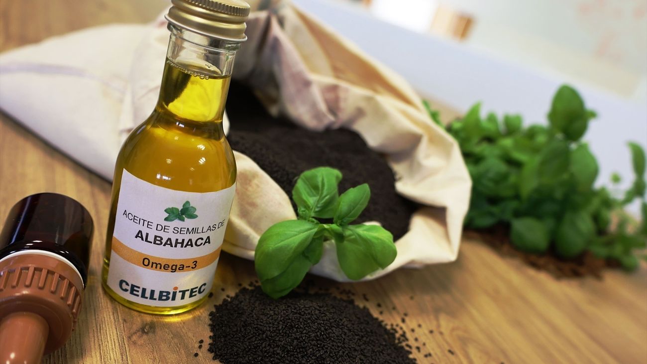 El aceite de semilla de albahaca es una fuente saludable de omega-3