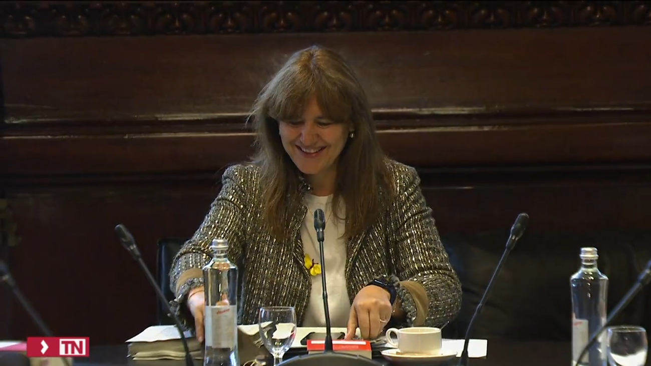 Laura Borràs: "Los que me quieran muerta, tendrán que matarme y ensuciarse"