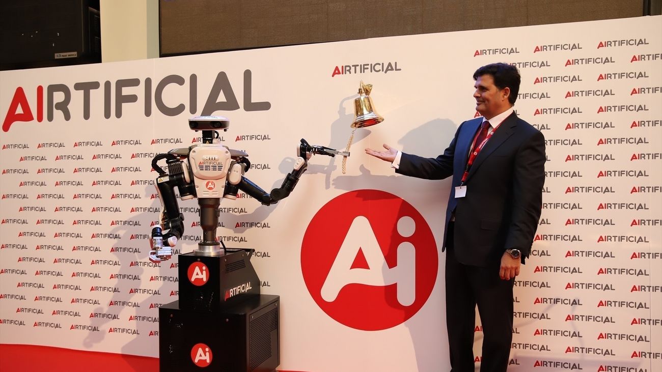 Debut de Airtificial en Bolsa en 2018 con el toque de campana de un robot
