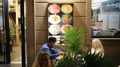 Diez derechos que tenemos como clientes en terrazas, bares y restaurantes