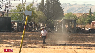 Controlado el incendio del campo de cereales de Velilla de San Antonio