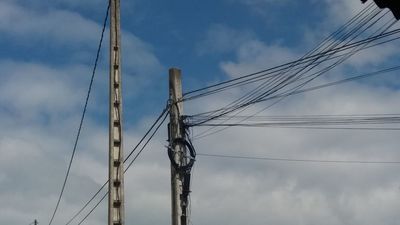 El precio de la luz se dispara este sábado un 31%, su valor más alto de la semana