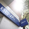 El BBVA dice que "lo que necesita ahora España es crecer, no un impuesto a la banca"