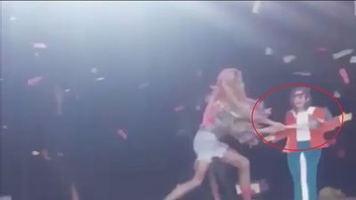 Enrique López espera que la Fiscalía actúe contra el show en Ripollet donde se golpeaba una figura de Ayuso