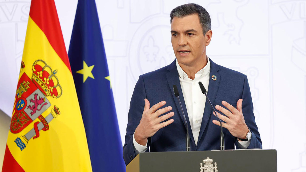 Sánchez sobre las críticas de Botín y Galán" a los  impuestos: "Si protestan es que vamos en buena dirección"