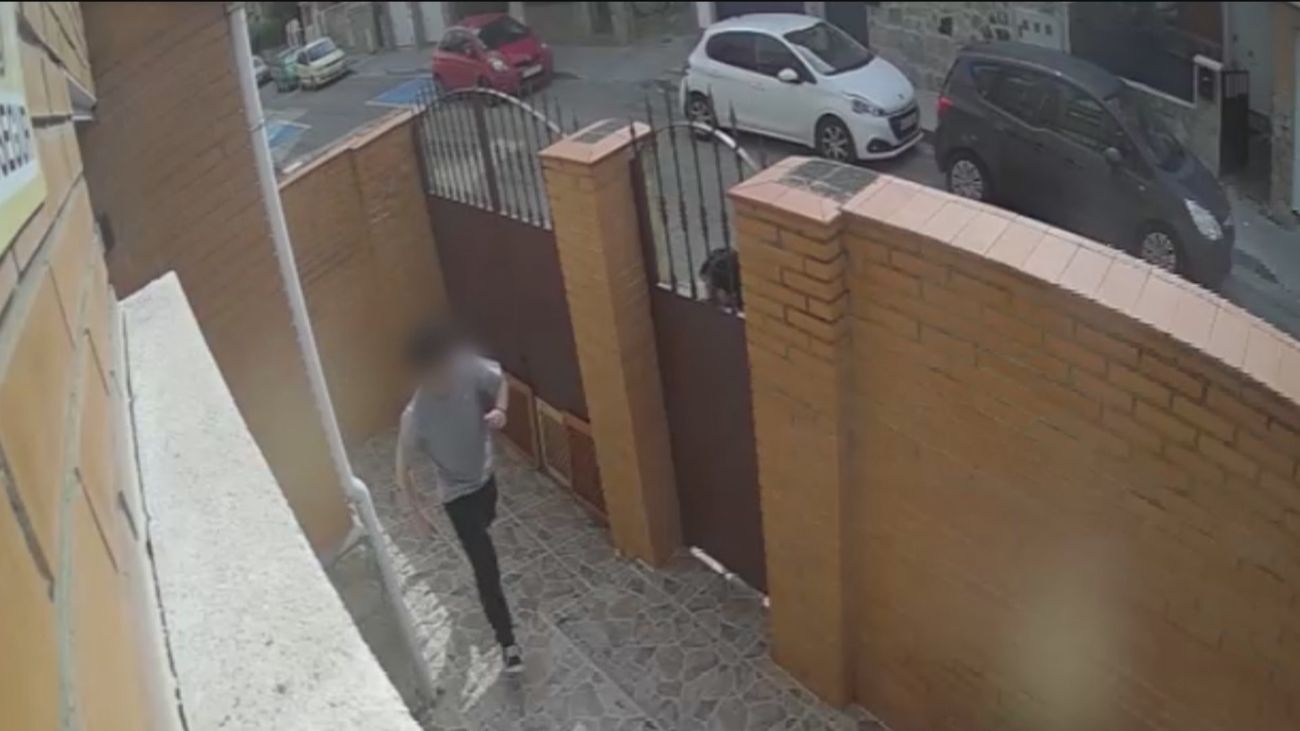 Un grupo de adolescentes insulta, agrede y se cuela en repetidas ocasiones en la casa de esta familia de Seseña