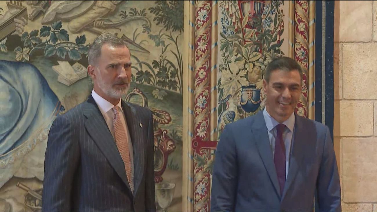 El Rey Felipe VI y Pedro Sánchez mantienen un encuentro en Palma de Mallorca