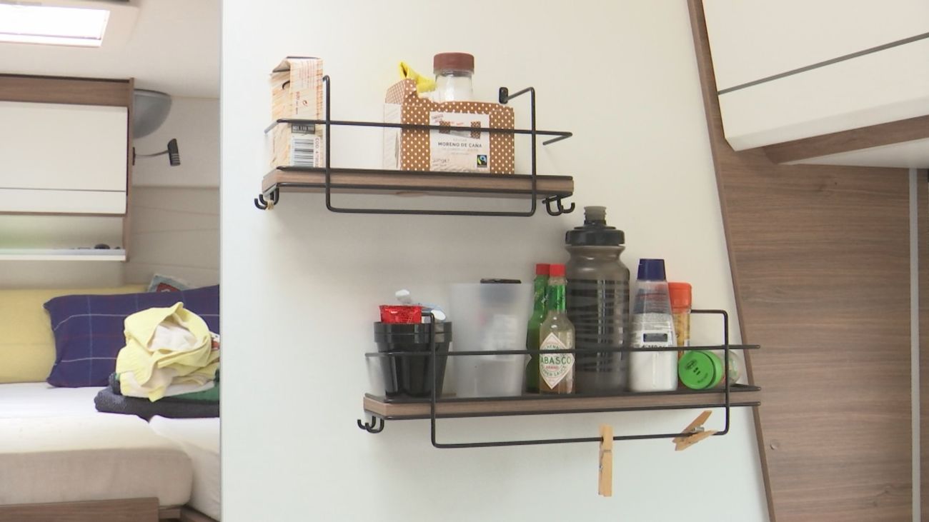 Acompañamos a esta familia en los preparativos para iniciar sus vacaciones en autocaravana