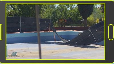 Los vecinos de Coslada denuncian el lamentable estado en el que se encuentra la piscina municipal