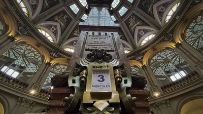 El Ibex 35 sube un 0,5% tras la reunión de la OPEP