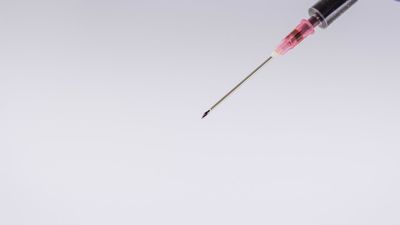 "Los casos de pinchazos son agresiones, no sumisión química", matiza un urgenciólogo en Madrid Directo