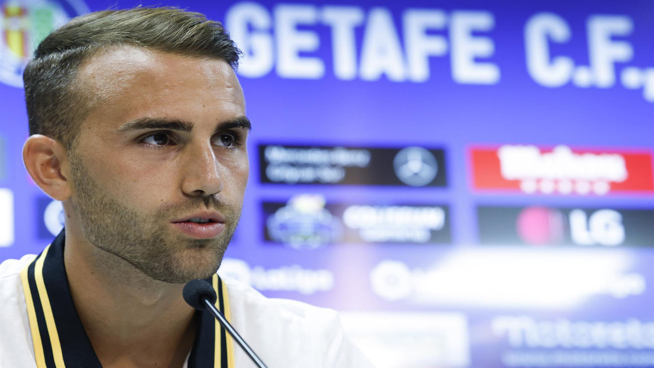 Mayoral, presentado en el Getafe: "Han sido muchos años de presión, ahora voy a estar tranquilo"