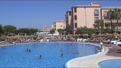 Andalucía cuelga el cartel de completo en sus playas