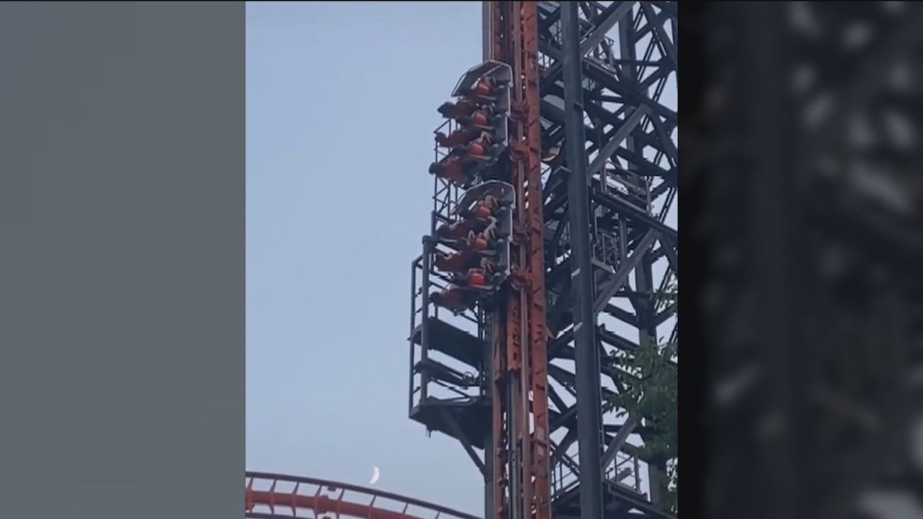 Los madrileños, sin miedo a 'Abismo' después de que 10 personas quedaran atrapadas en vertical