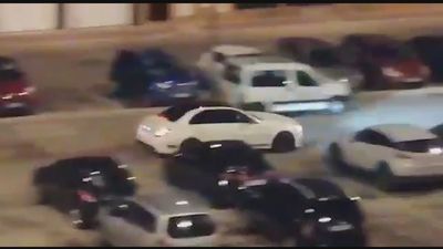 Carreras, derrapes y coches a toda velocidad, es la denuncia de los vecinos de una zona residencial de Parla