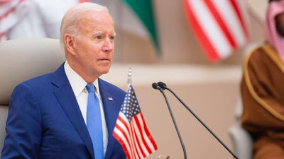 Biden, "preocupado" por las maniobras de China alrededor de Taiwán