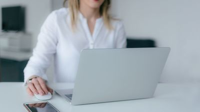 La integración de las mujeres en los consejos de administración españoles se estanca, según un informe