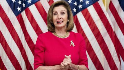 Nancy Pelosi llama "matón asustado" al presidente de China