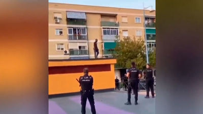 'La bestia', el okupa que ha colmado la paciencia de los vecinos de Parla