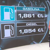 El precio de la gasolina y el gasóleo cae más de un 2% y sigue en mínimos desde mayo