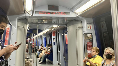Circulación lenta en línea 10 de Metro entre Plaza de Castilla y Tribunal, sentido Puerta del Sur