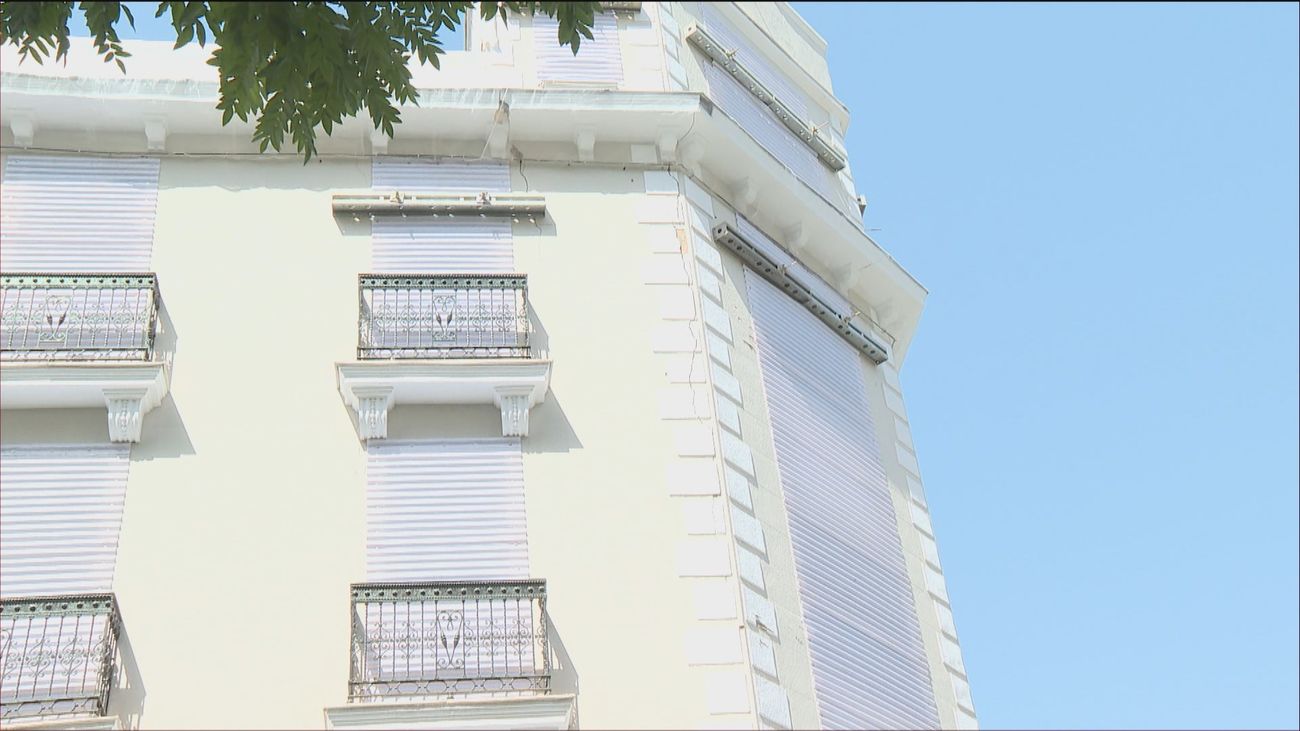 Entregan las llaves a los vecinos de General Pardiñas después de 3 meses de la explosión