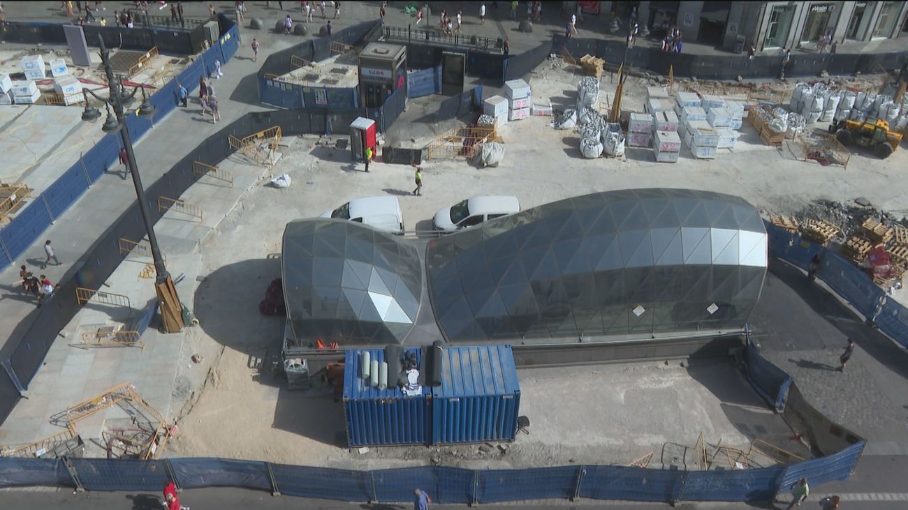 Las obras de la Puerta del Sol avanzan a buen ritmo y podrá acoger las campanadas de Nochevieja