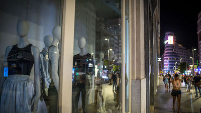 Las claves que los comercios deben saber en la instalación de las puertas automáticas