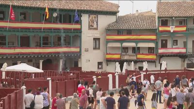 Chinchón comienza sus fiestas con un chupinazo y una paella popular