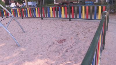 Dos hombres heridos por arma blanca, uno de ellos con múltiples puñaladas, en un parque de Latina