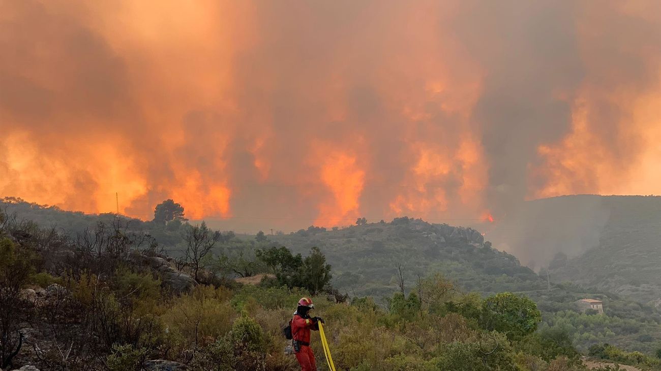 Incendios en España: Las llamas en Val d'Ebo siguen sin control, mientras el incendio del Moncayo se da por controlado