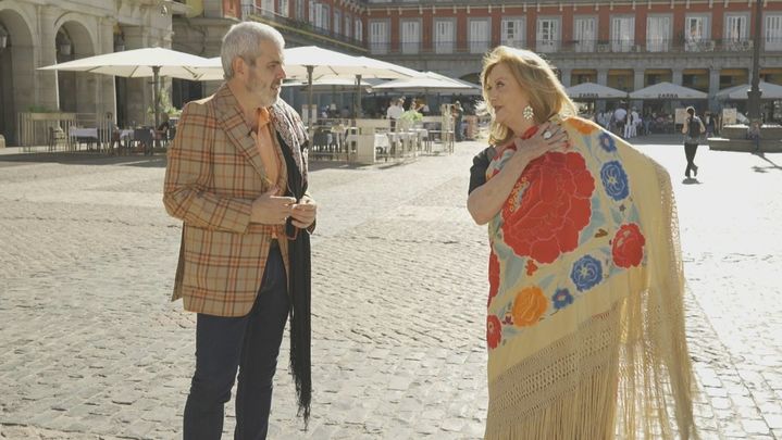 Olga María Ramos y Lorenzo Caprile en la Plaza Mayor de Madrid / Redacción