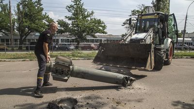 Ucrania anuncia la destrucción de una base militar rusa en Jersón