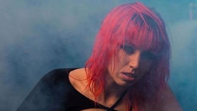 Hydn se cuela entre las favoritas para representar a España en Eurovisión con su 'galenglish'