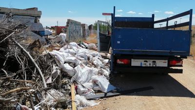 6.000 euros de multa por tirar escombros en zonas no autorizadas en Alcorcón