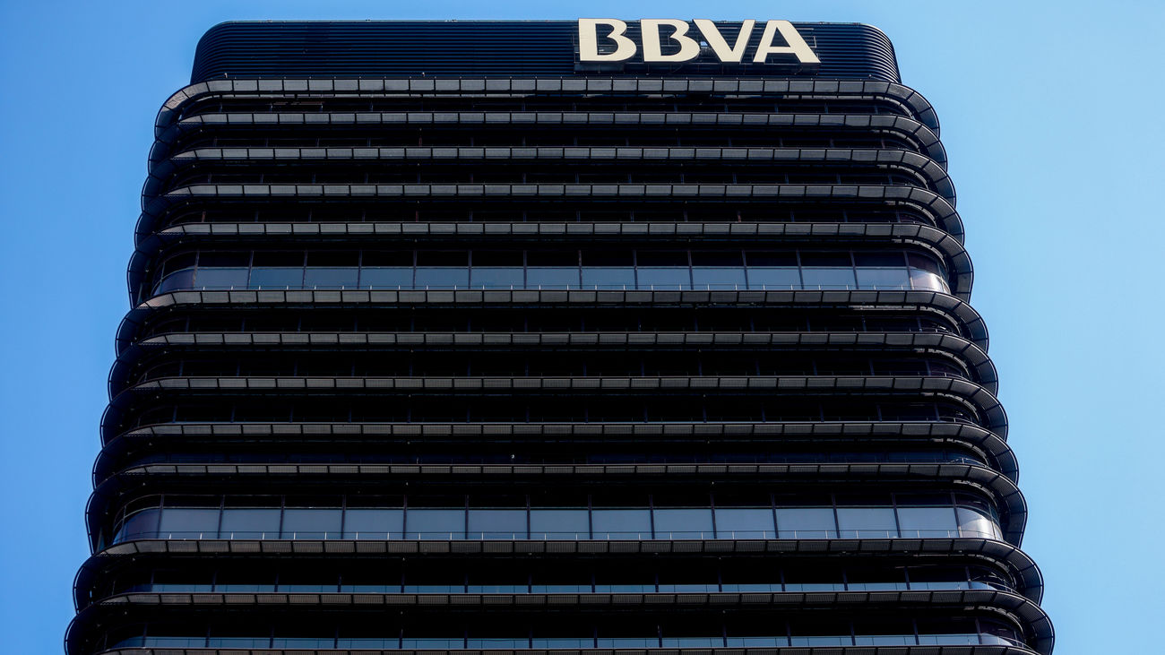 Peligro de estafa a través de mensajes que simulan ser del BBVA, Santander o Unicaja
