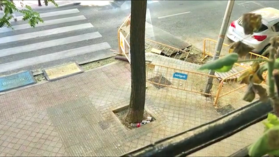 Obras inacabadas y zanjas abiertas en la calle Doce de Octubre, Retiro