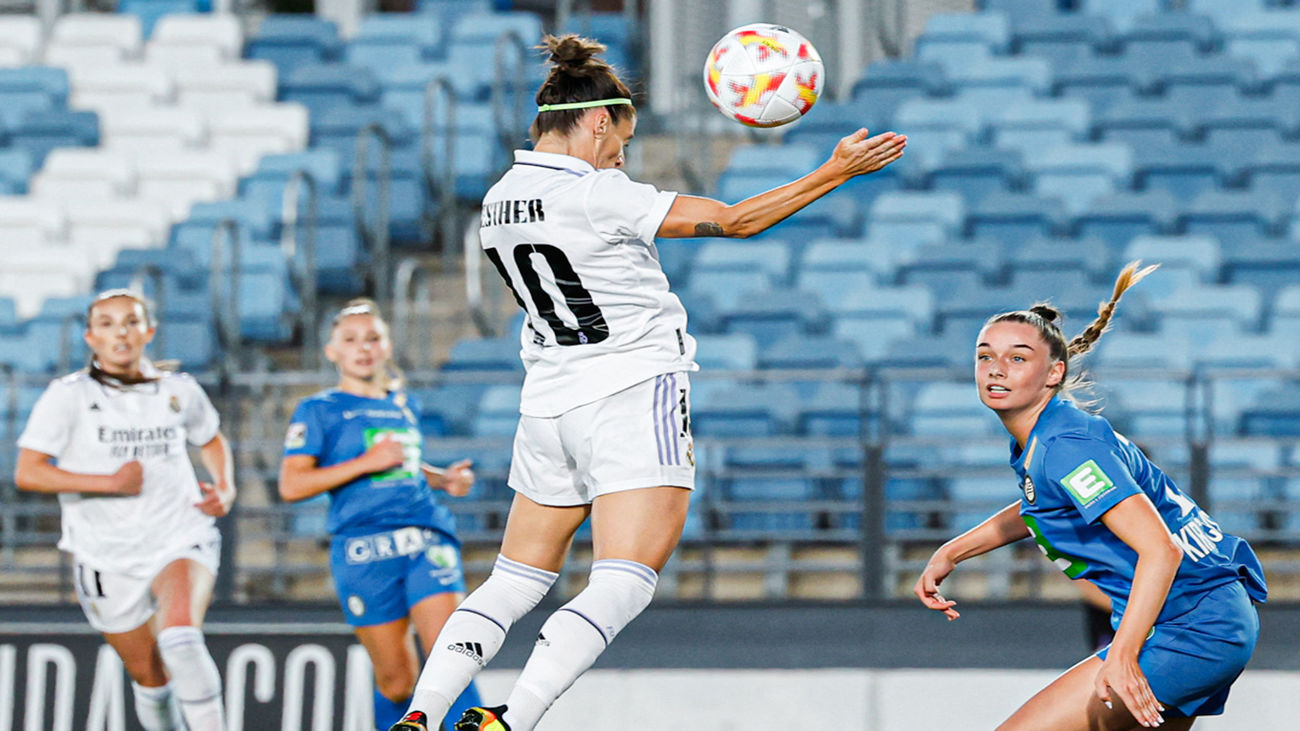 6-0. El Real Madrid femenino sella su pase con un póker de Esther
