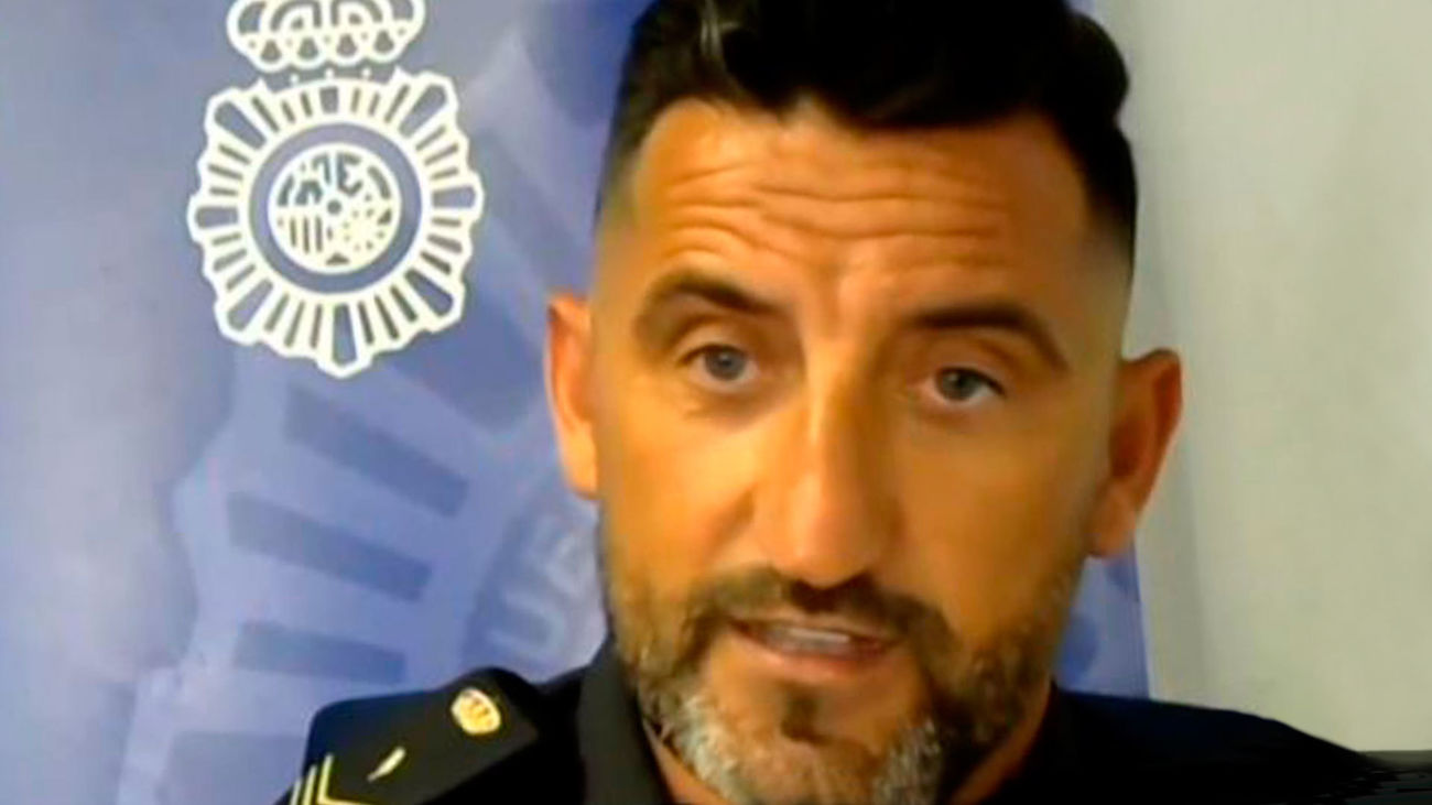 Un policía de Cádiz fuera de servicio impide un robo y graba la secuencia