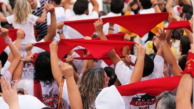 Sanse celebra sus fiestas con conciertos como el de Ana Mena y corridas de toros