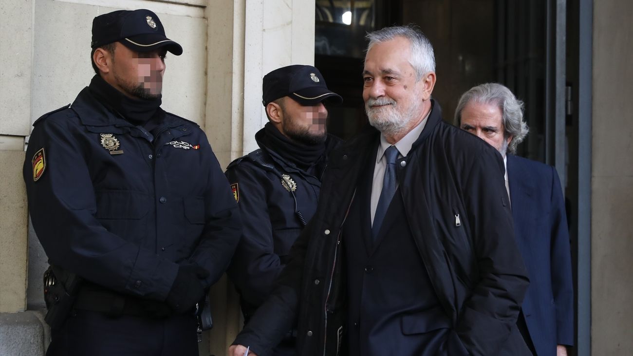 La familia de Griñán presenta su petición de indulto