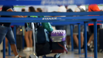 Un nuevo lunes de huelga en Ryanair deja 6 vuelos cancelados y 191 retrasos