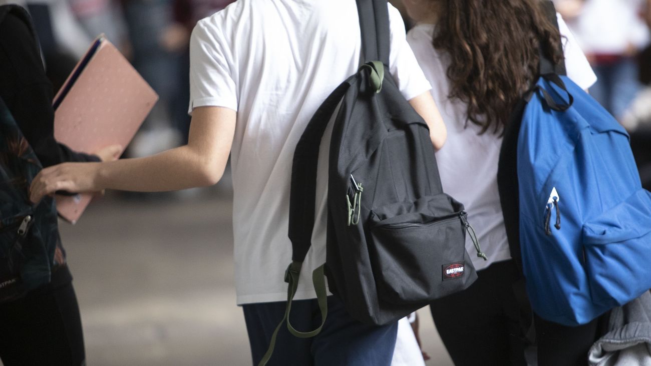 ¿Hay que hacer cambios con el calendario escolar?